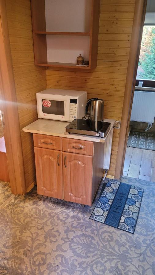 Tsaryna Sadyba Jablunytsja Exteriör bild